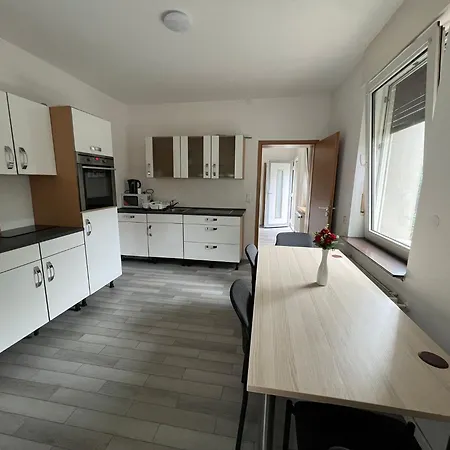 Es-unterkunft Apartment *